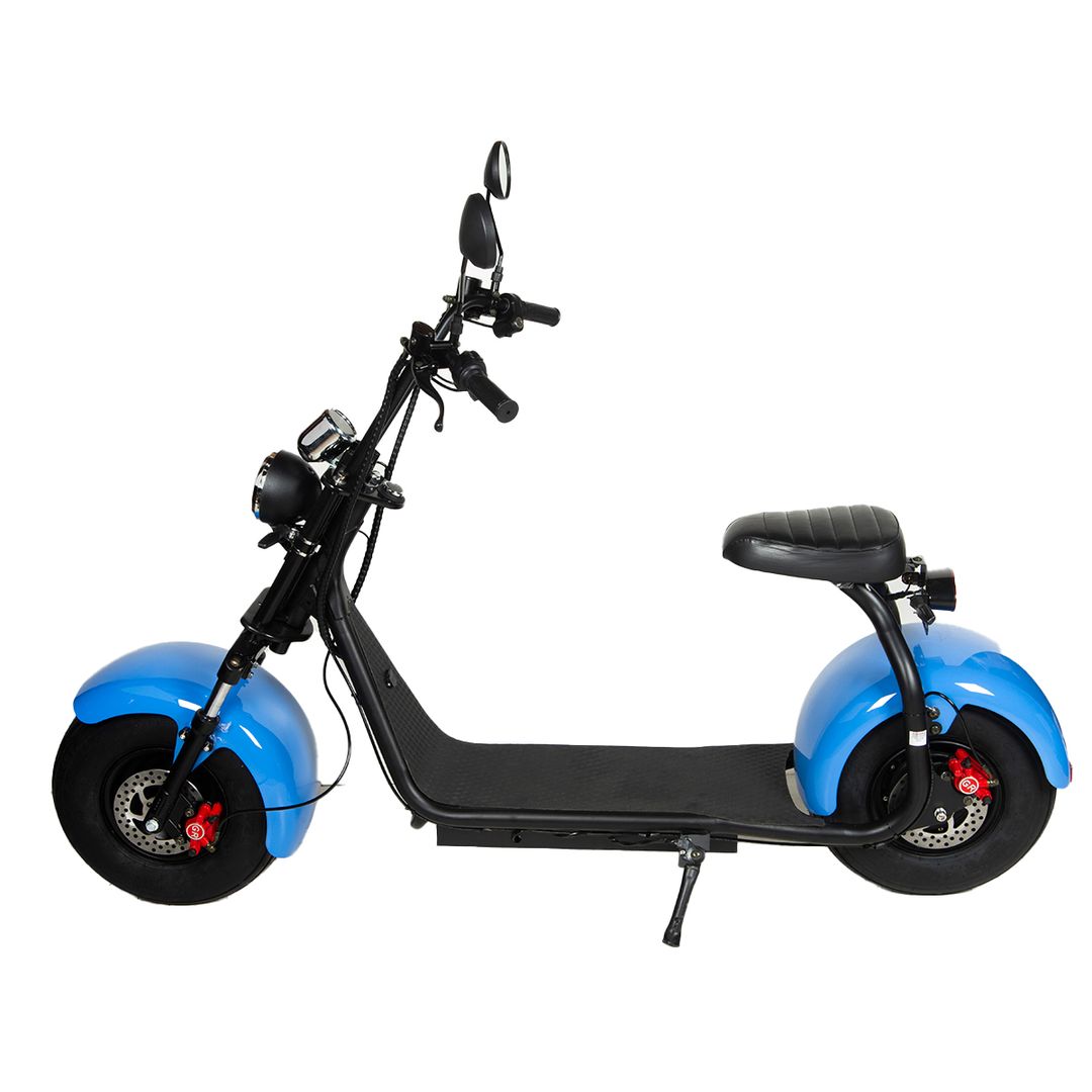 Scooter Eléctrico con Bocina y Luz Azul - ClubOferta
