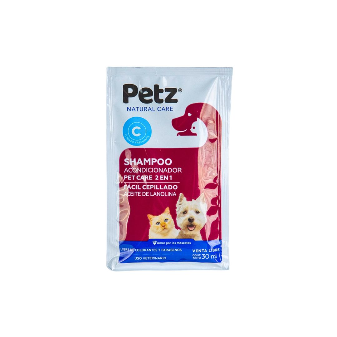 Shampoo para perros y gatos Dermahealth Advance Care 2 in 1 200ml